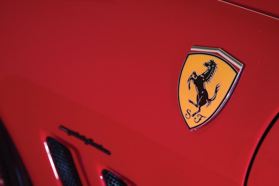  Ferrari 550 Barchetta 2002 года  (фото 11 из 15)